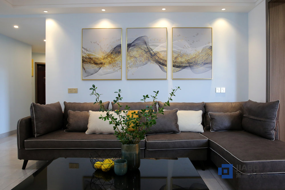 逸都花園裝修效果圖現(xiàn)代輕奢風格設計案例 沙發(fā)背景墻.jpg