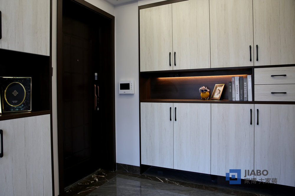 1623635008244130.jpg 4.1入戶走廊.jpg