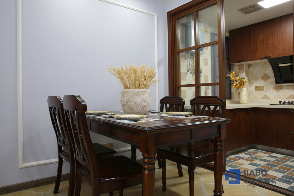 春藤小鎮(zhèn)裝修效果圖美式風格設(shè)計案例 餐廳.jpg